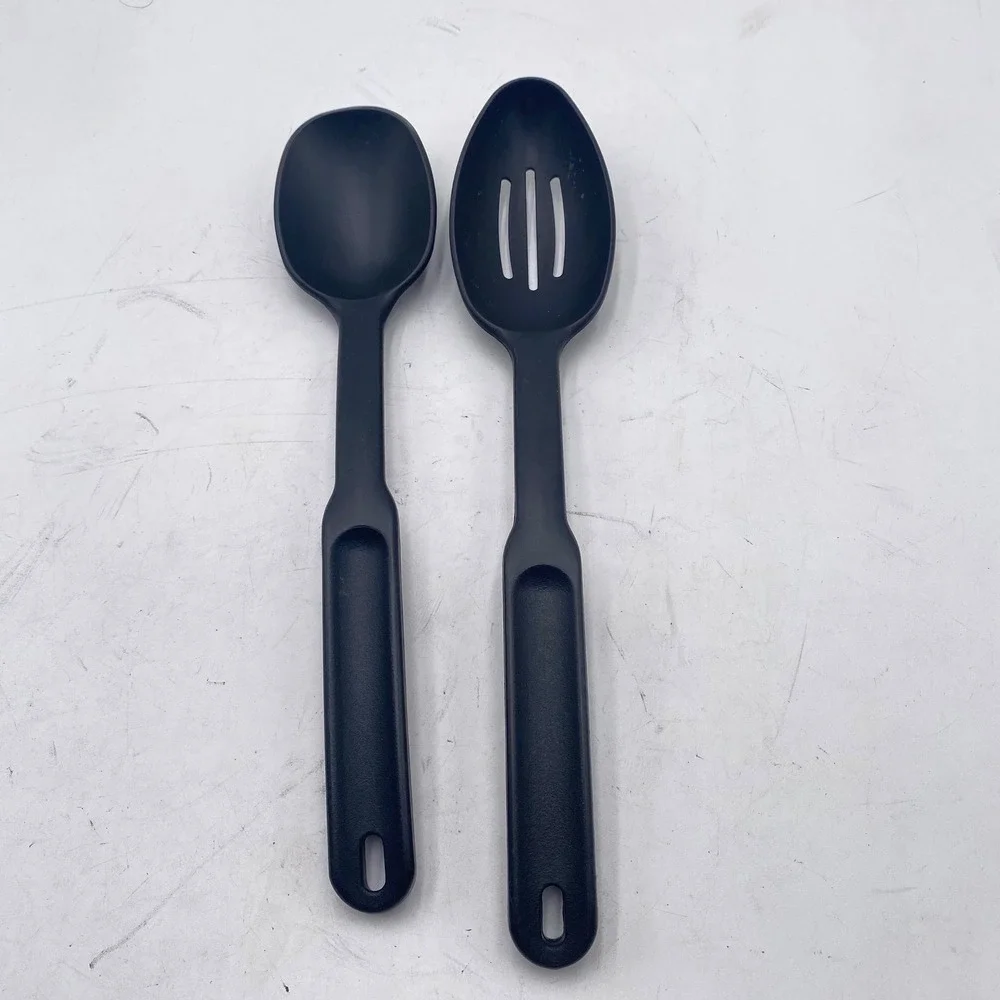 The Pampered Chef Slotted Solid Spoon Set Black Nylon Heat Resistant USA Kitchen
